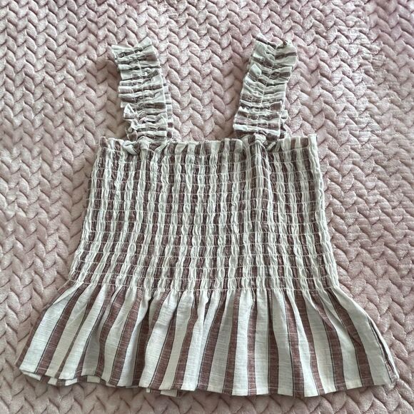 NEW Derek Heart Smocked Flowy Top Womens Size S - Picture 2 of 3